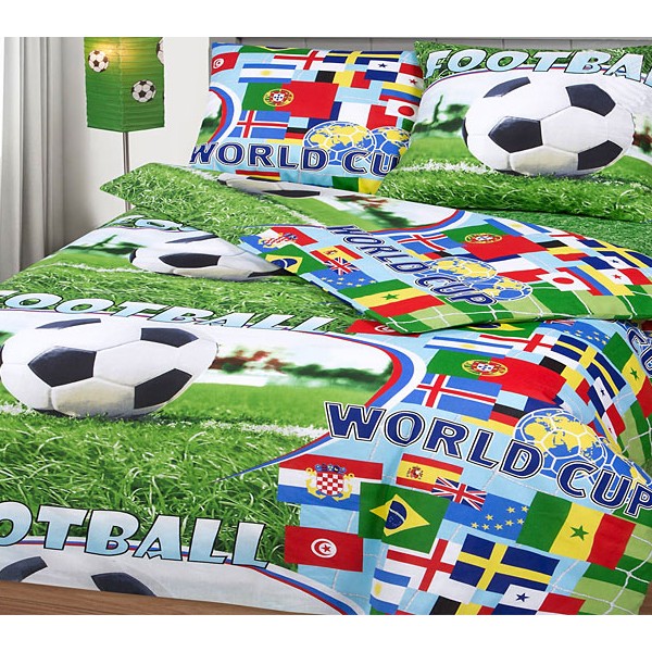 Светло-зеленая бязь Спорт подростковая с футольными мячами и флагами стран