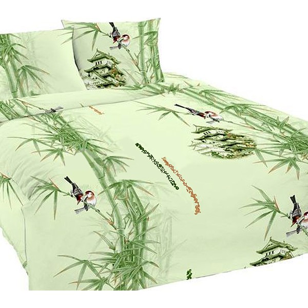 Пододеяльники из светло-зеленой шуйской бязи с ветками бамбука и птицами