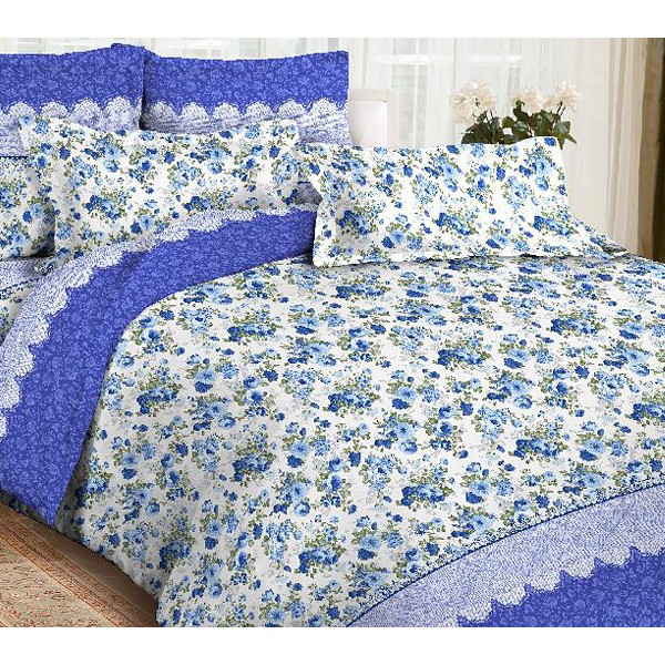 Белая тейковская бязь с сине-голубыми цветами и синей каймой