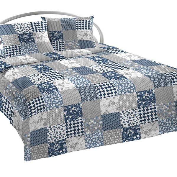 Серо-сине-белые лоскуты с рисунками на шуйской бязи