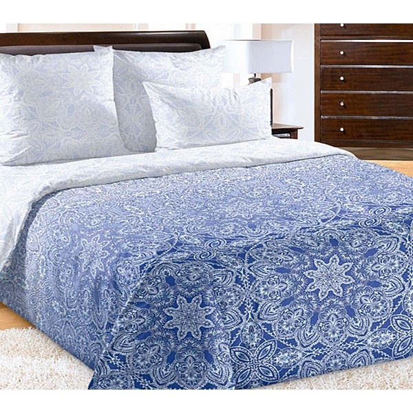 Постельное бельё из синей перкали Созвездие с белыми орнаментами и белым компаньоном