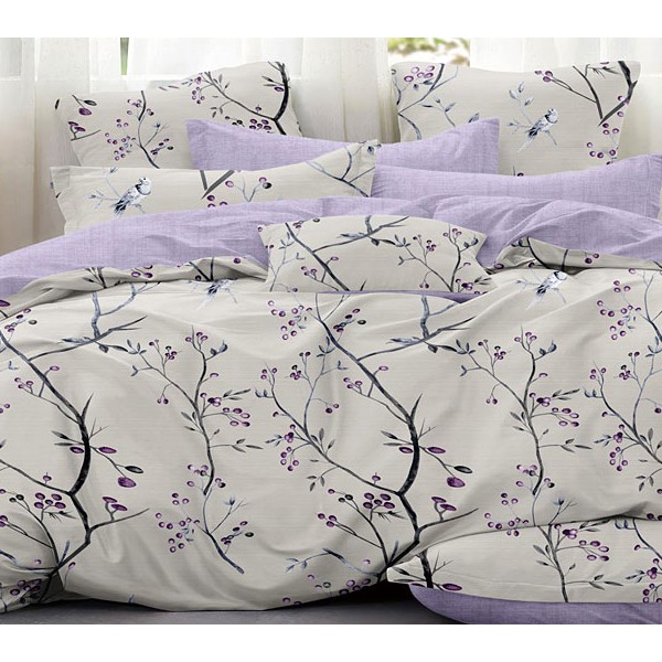 Пододеяльники из светло-серого твил-сатина с рисунками и однотонным светло-фиолетовым компаньоном