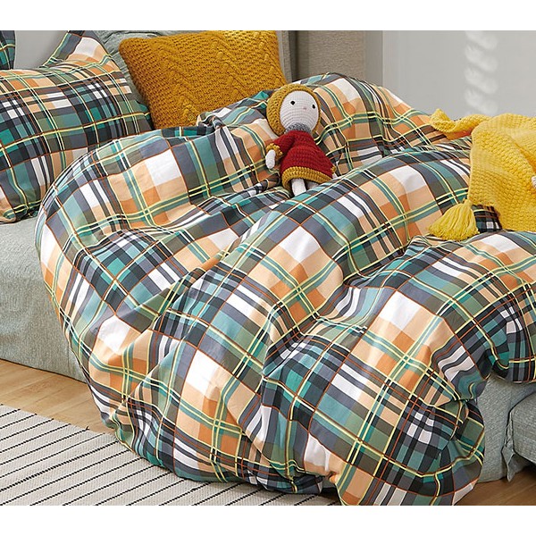 Простыни из бело-оранжевого твил-сатина с зелеными и темно-серыми квадратами