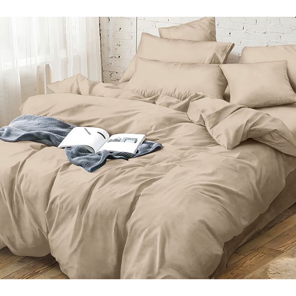 Молочно-карамельный однотонный сатин