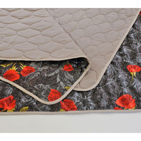 Всесезонное одеяло серый атлас с красными розами и однотонный бледно-кориневый сатин компаньон -FSD_9817-5