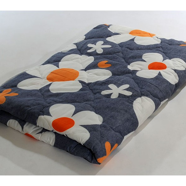 Темно-синий полиэстер с белыми нарисованными цветами легофайбер 300 гр сложенное FSD_8679