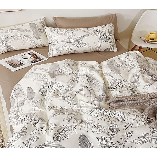 Светло-желтоватый поплин с тонкими рисунками и светло-коричневым компаньоном