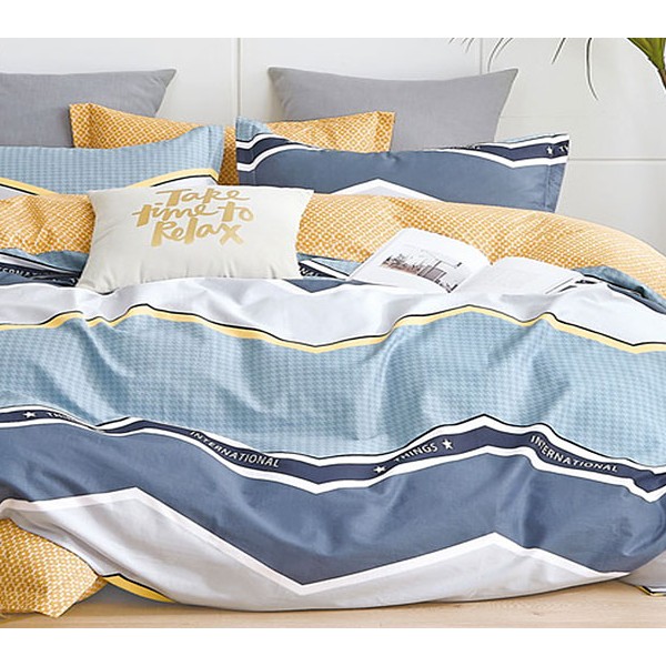 Белый поплин с сине-голубыми полосами и золотистым компаньоном