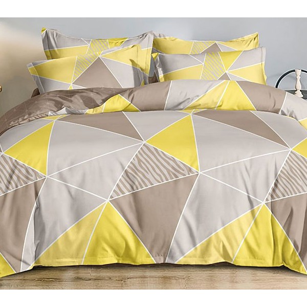 Светло-коричневые и желтые треугольники с коричневым компаньоном