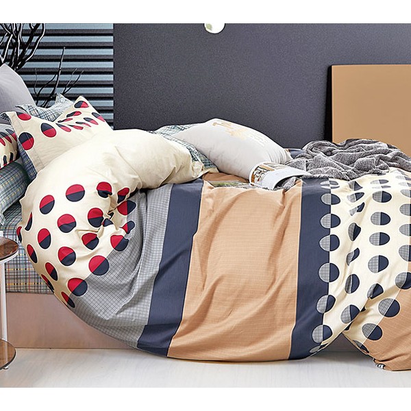 Светло-оранжевый поплин с разноцветной абстракцией и компаньоном в сине-голубую клетку