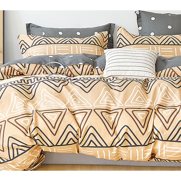 Светло-оранжевый поплин с разноцветным орнаментом серым компаньоном