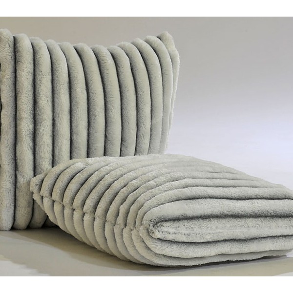 Белый велсофт с серыми полосами полифэирной подушки