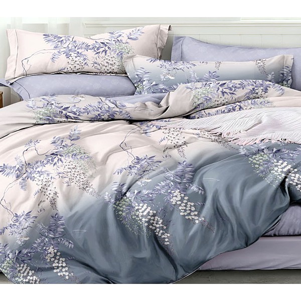 Сливочно-сизый перелив поплин с фиолетовыми цветами с бледно-синим компаньоном