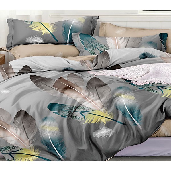 Серый поплин с разноцветными перьями и светло-карамельным компаньоном