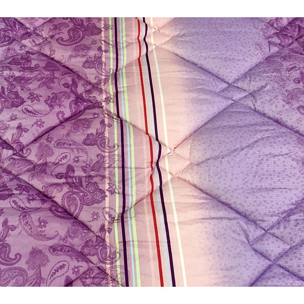 Фиолетовый сатин с разноцветными полосами ватное одеяло полутораспальное дефект ткани по центру