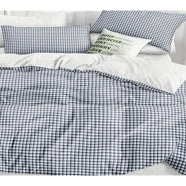 Белый поплин с черно-серой клеткой и светло-серым компаньоном с рисунками