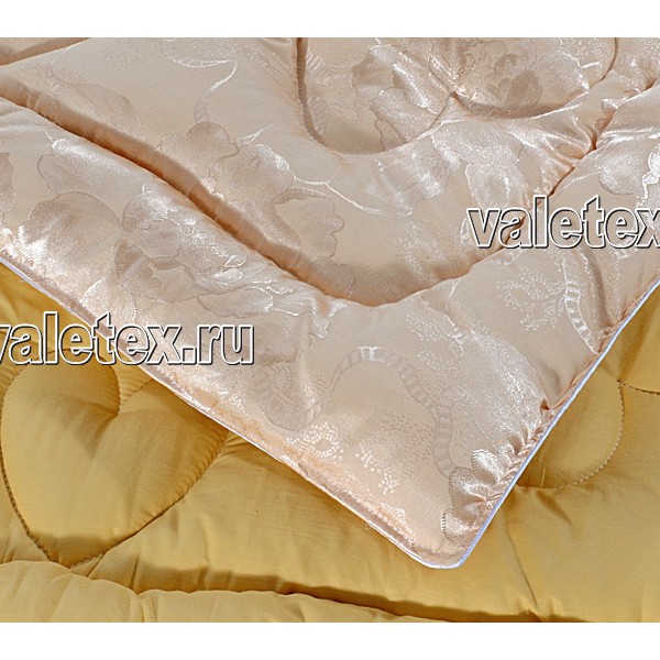 Ватное одеяло в атлас-сатине ванильный FSC_6265