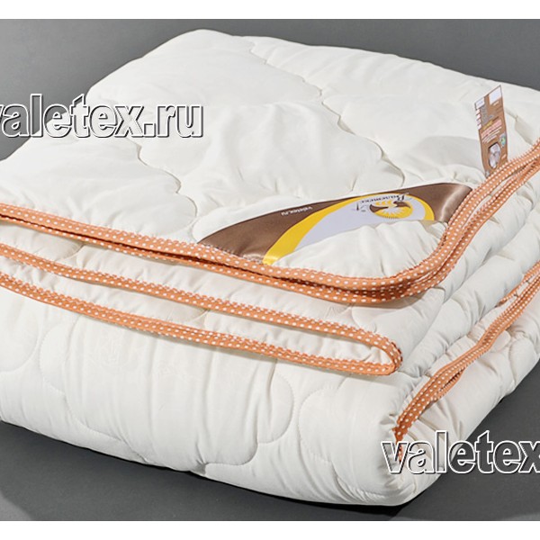 Стеганое одеяло легкофайбер 200 гр в светло-кремовой микрофибре 0041