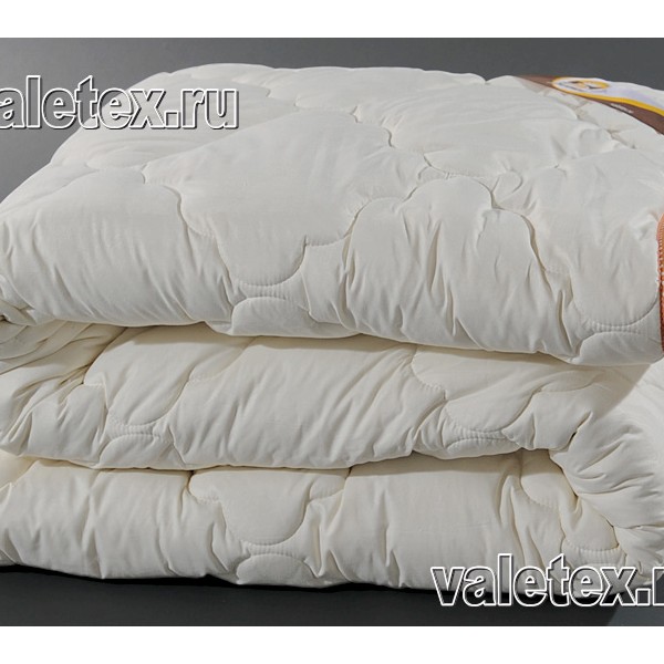 Стеганое одеяло легкофайбер 200 гр в светло-кремовой микрофибре 0042