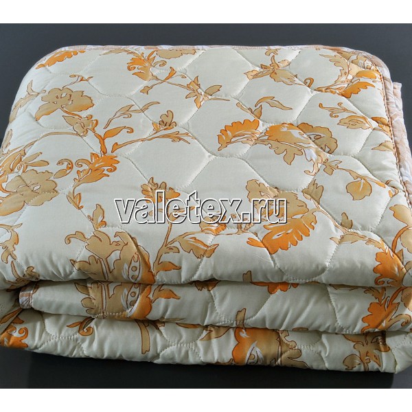 Стеганое одеяло легкофайбер 150 гр в светло-кремовом полиэстере DSC_4420