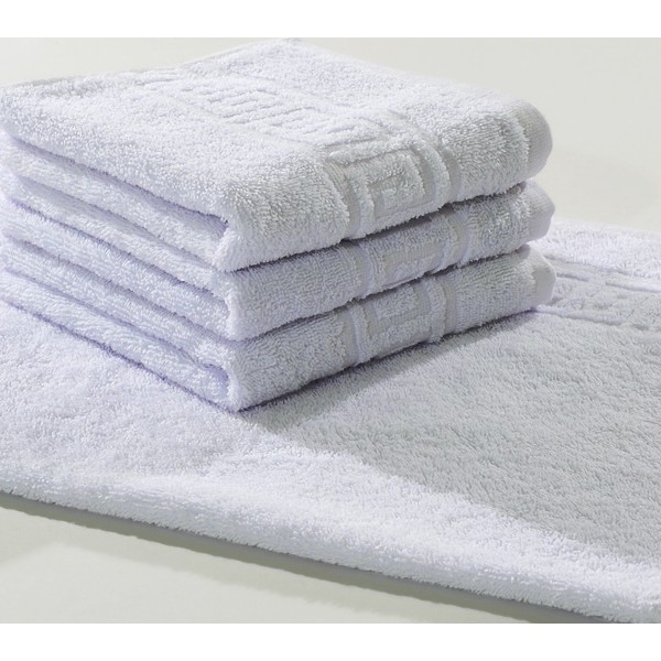 Махровые полотенца белые FSD_4522