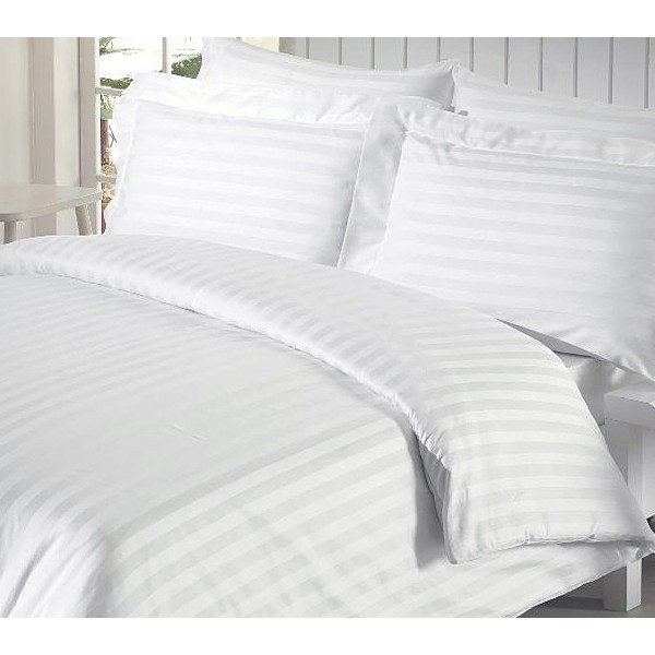 Наволочки из белого страйп-сатина с широкой полосой без ушек на молнии