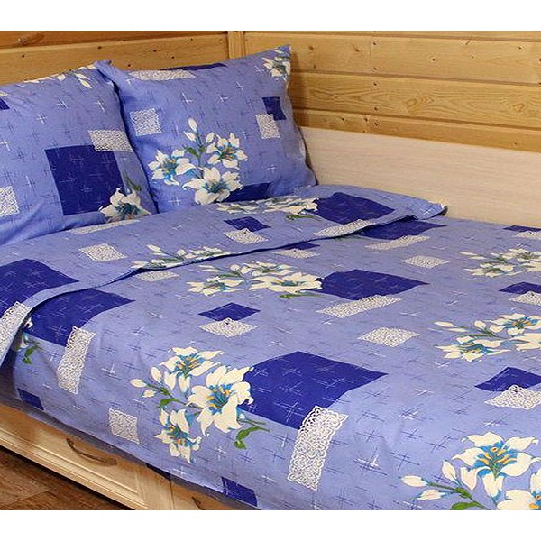 Голубая бязь с синими квадратами и белыми цветами