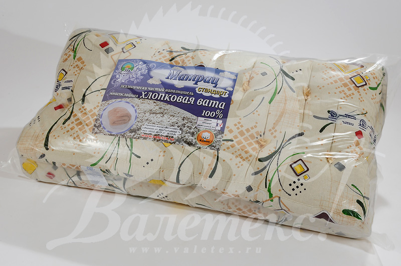 Ватный матрас в прозрачной упаковке