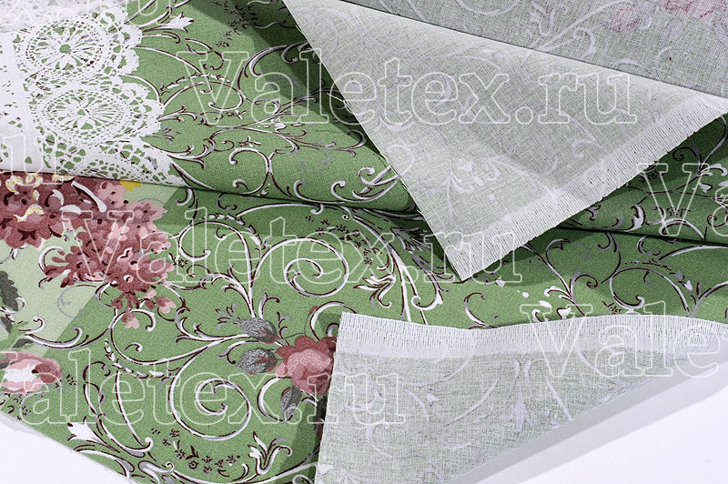 Зеленая шуйская бязь с цветами плотностью 142 грамма/м2